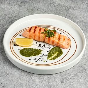 Стейк лосося на гриле или на пару