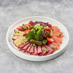 Мясная тарелка
